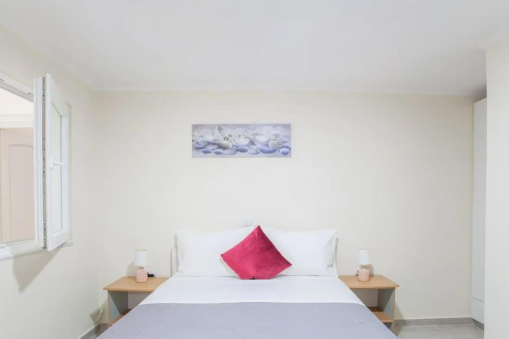Newly Reconstructed Flat 107sqm! Lejlighed *