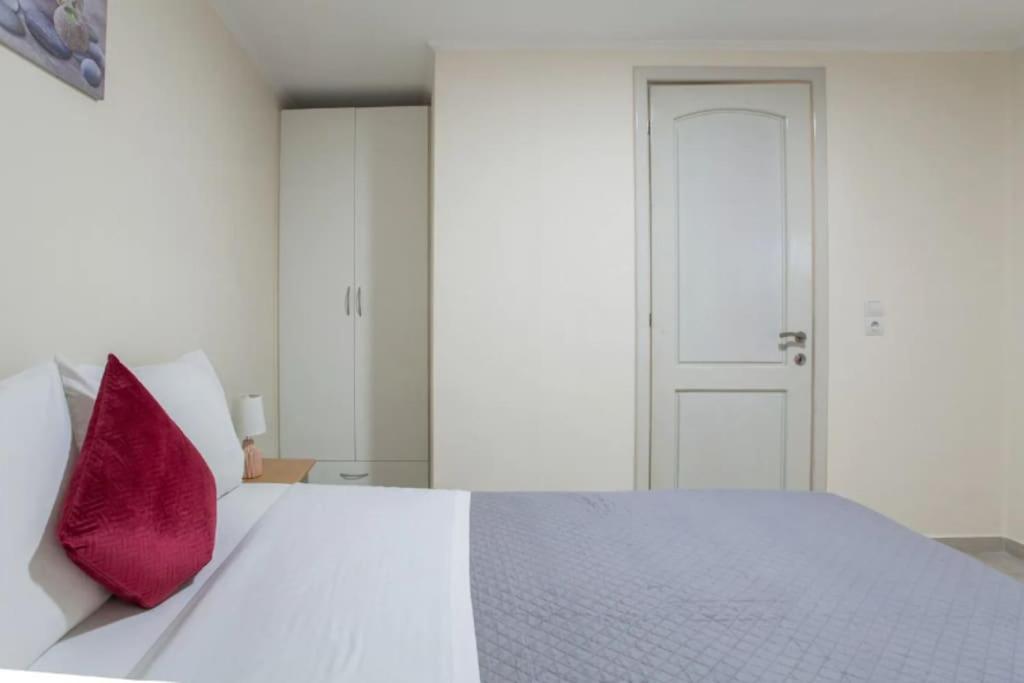 Lejlighed Newly Reconstructed Flat 107sqm!